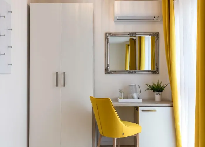 Luxury & Stella Maris Апартаменти *