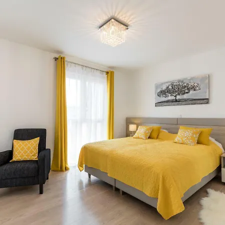 Luxury & Stella Maris Apartment